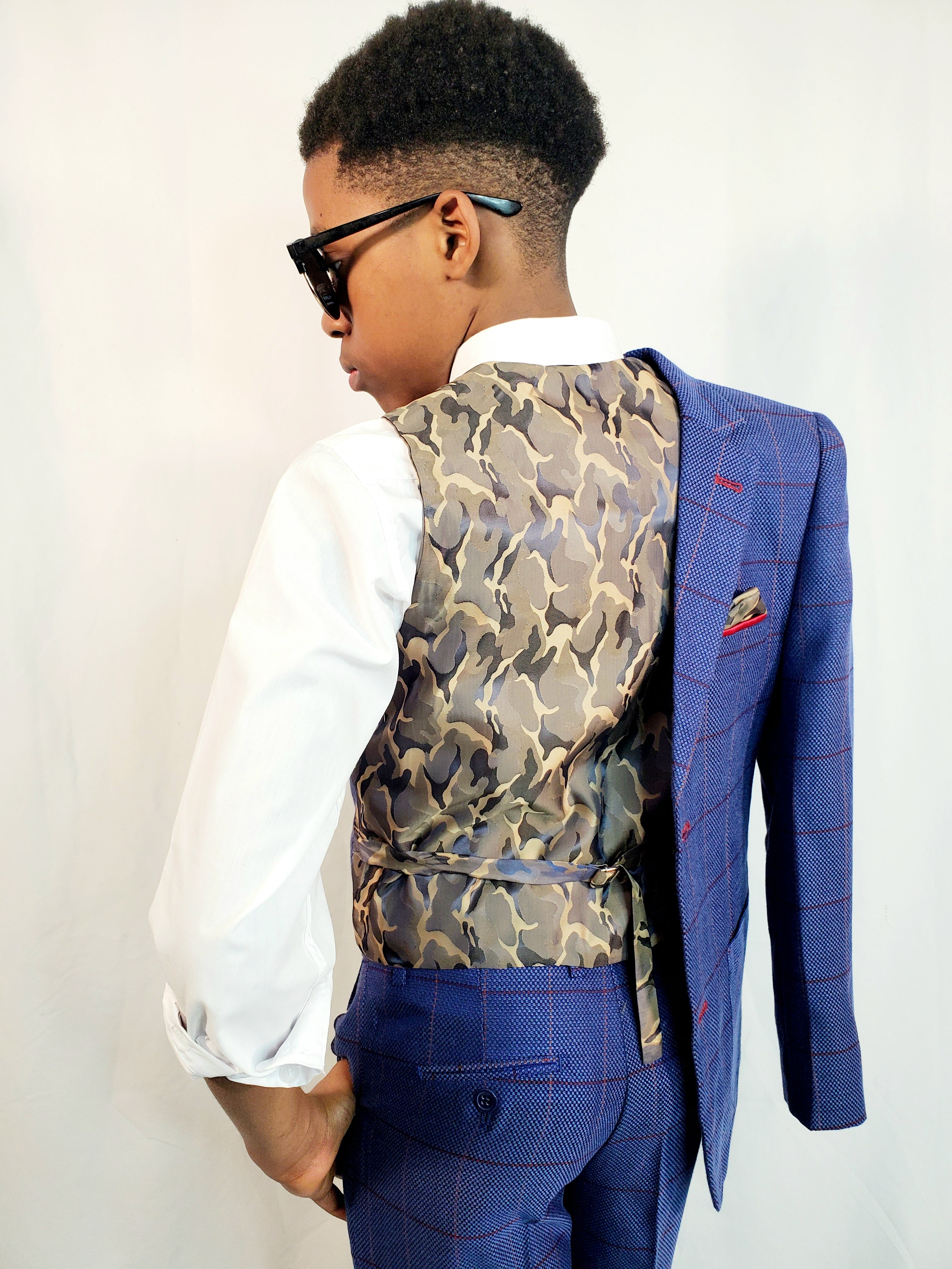 Fashionable Luxury Slim Fit Boy's Wedding Blazer Suit