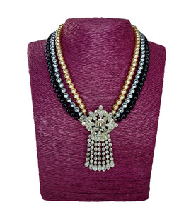 Gorgeous Bling Beaded Pearl Necklace